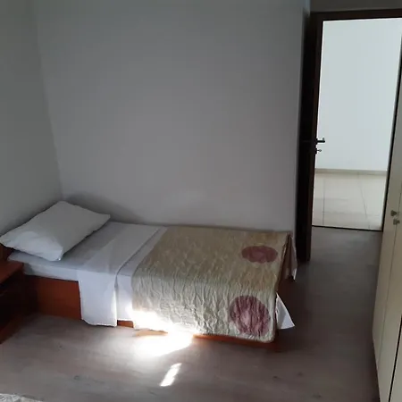 Apartman S 3 Sobe Lejlighed